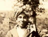 Swami-Prakashananda-1920-195x152
